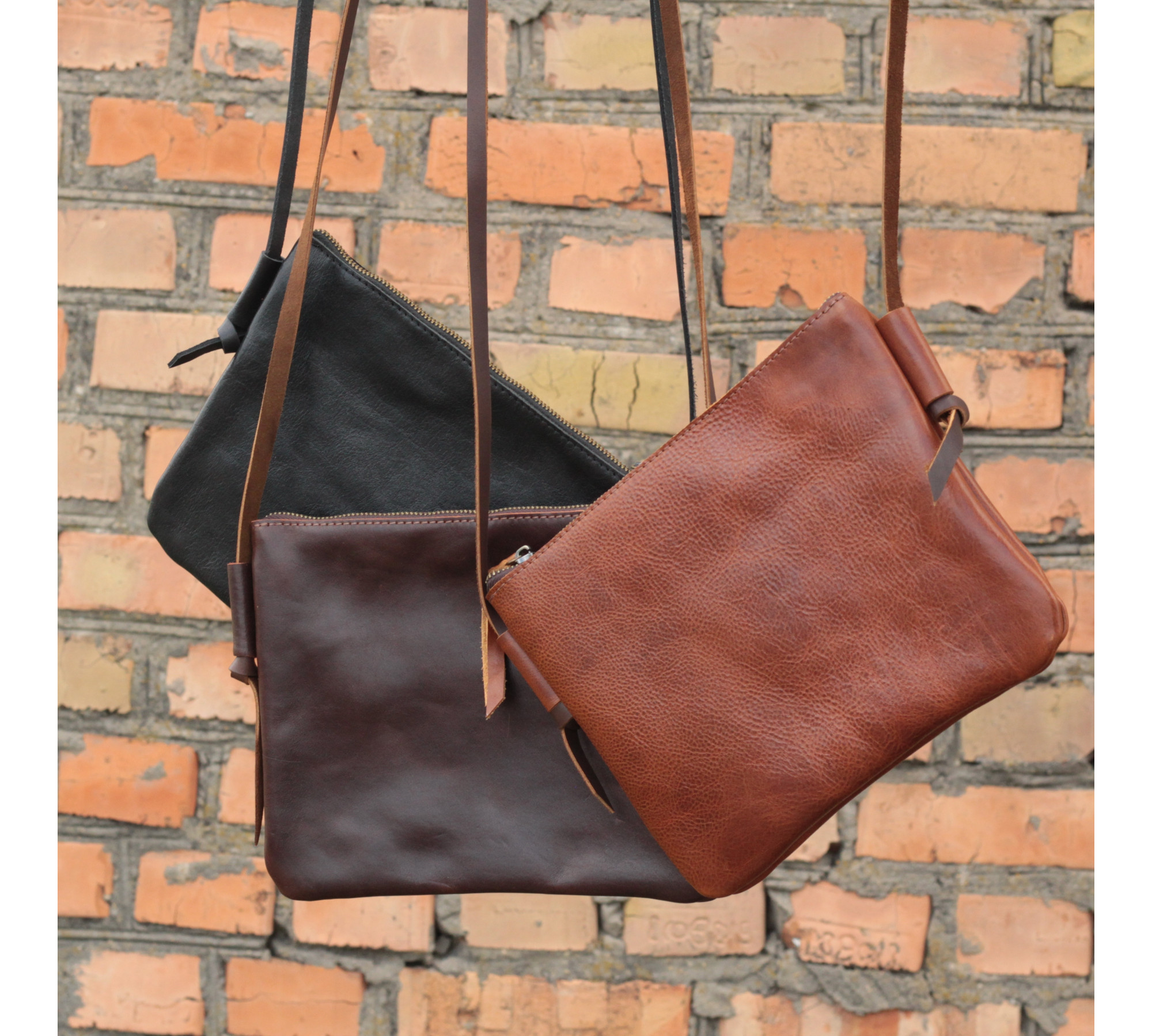 Effortless Convenience, Petite Crossbody to Keep Your Essentials Close