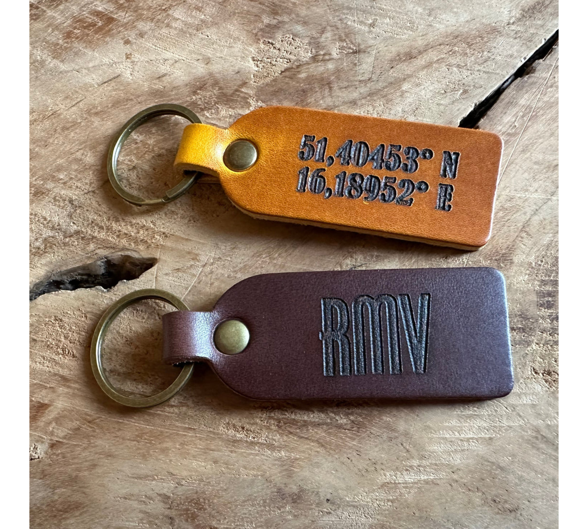 Handcrafted Personalised Leather Keychains - Make It Yours