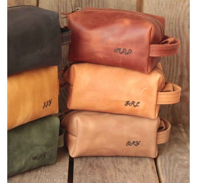 Leather Dopp Kits for Stylish Travelers