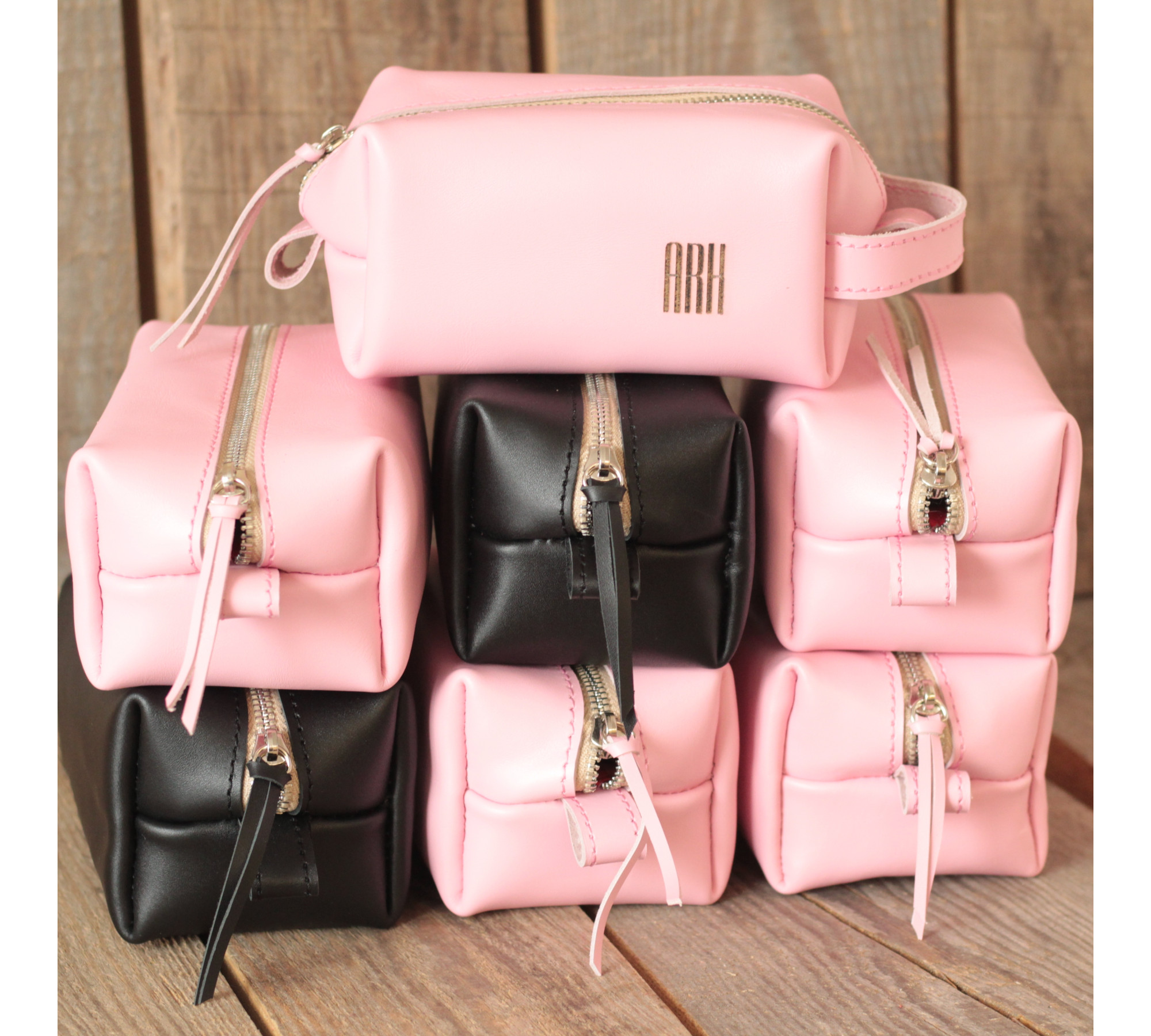 Leather Makeup Bags - Timeless Elegance