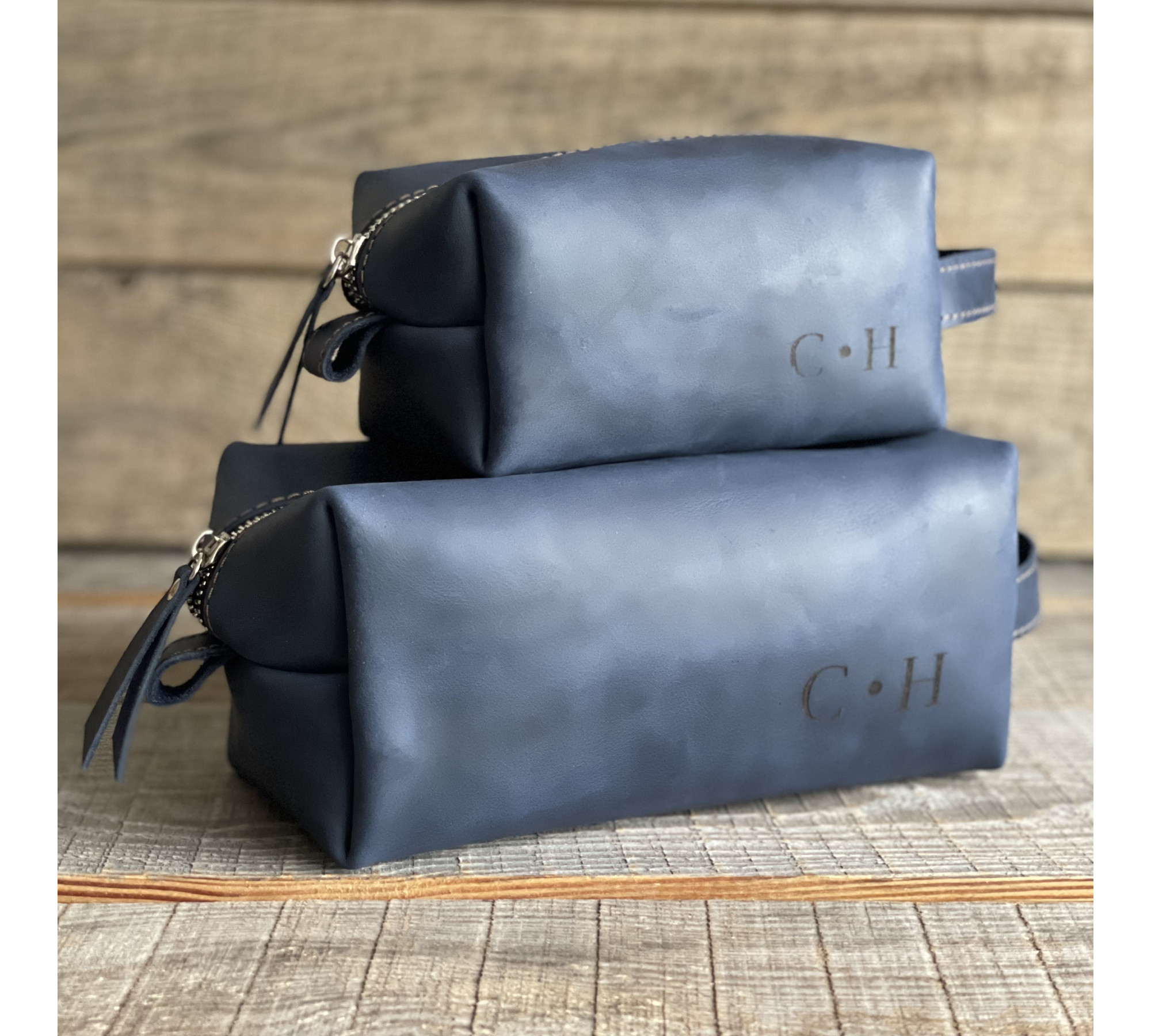 Leather Dopp Kits for Stylish Travelers