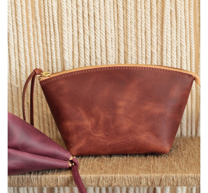 Chic Leather Cosmetic Bags 