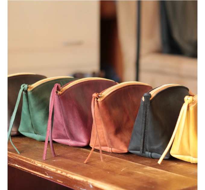 Chic Leather Cosmetic Bags 