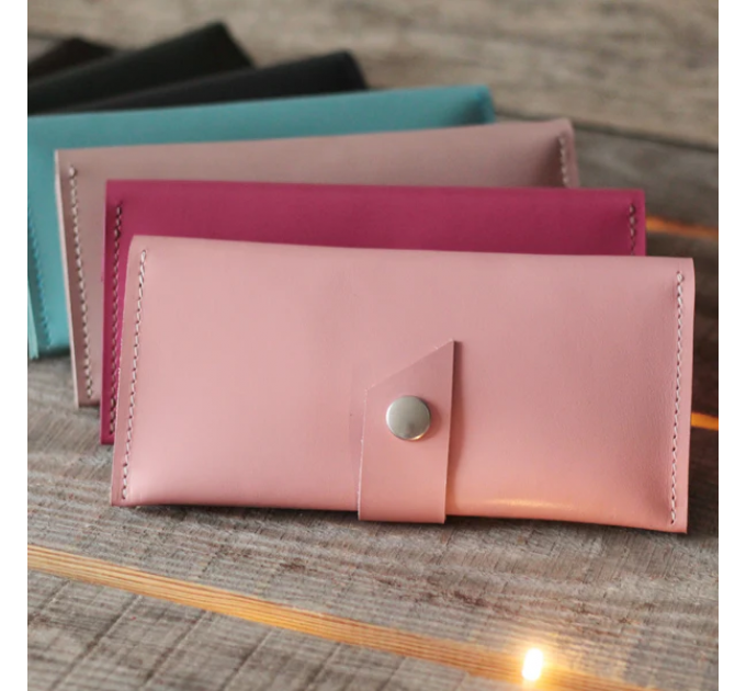 Stylish and practical Women's Bifold Wallet for modern women