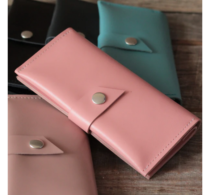 Stylish and practical Women's Bifold Wallet for modern women