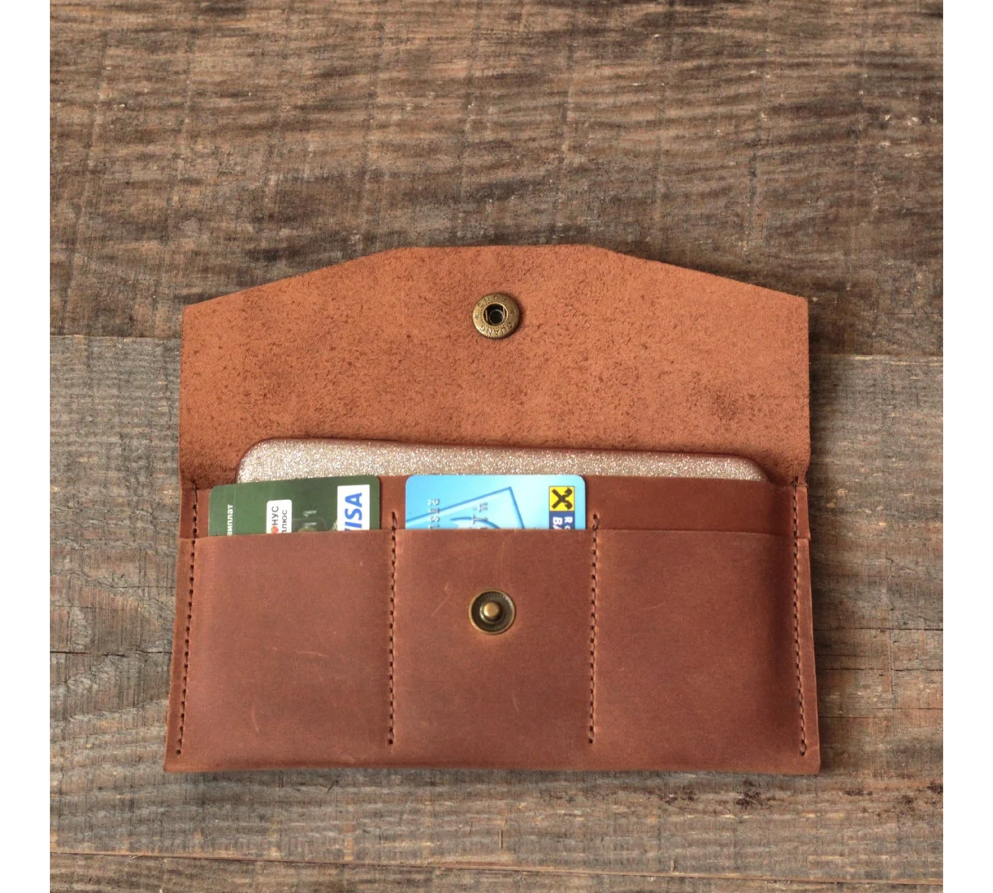 Discover the Perfect Women's Wallet for Her
