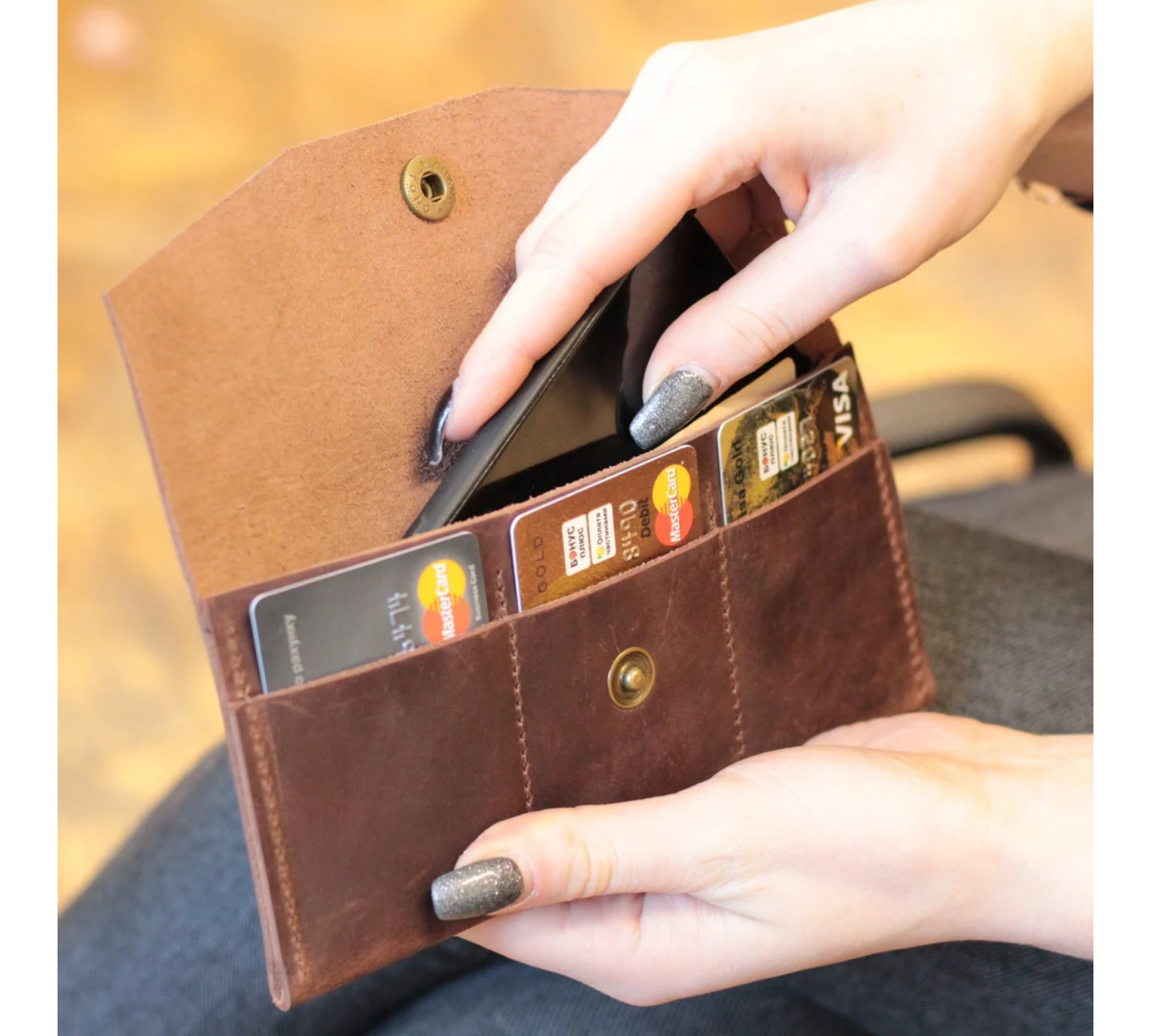 Discover the Perfect Women's Wallet for Her