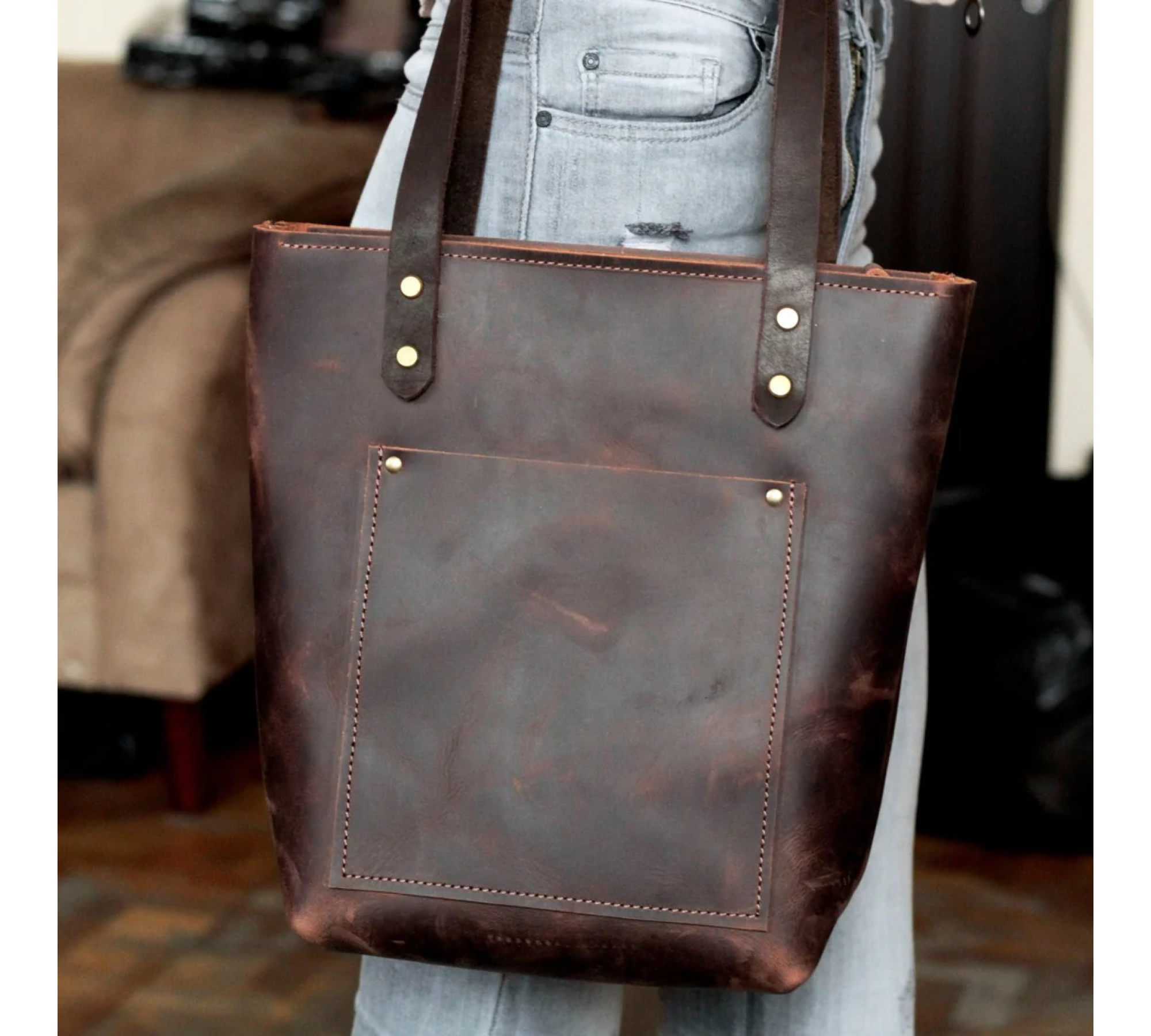 Discover the Perfect Leather Bags for Women 