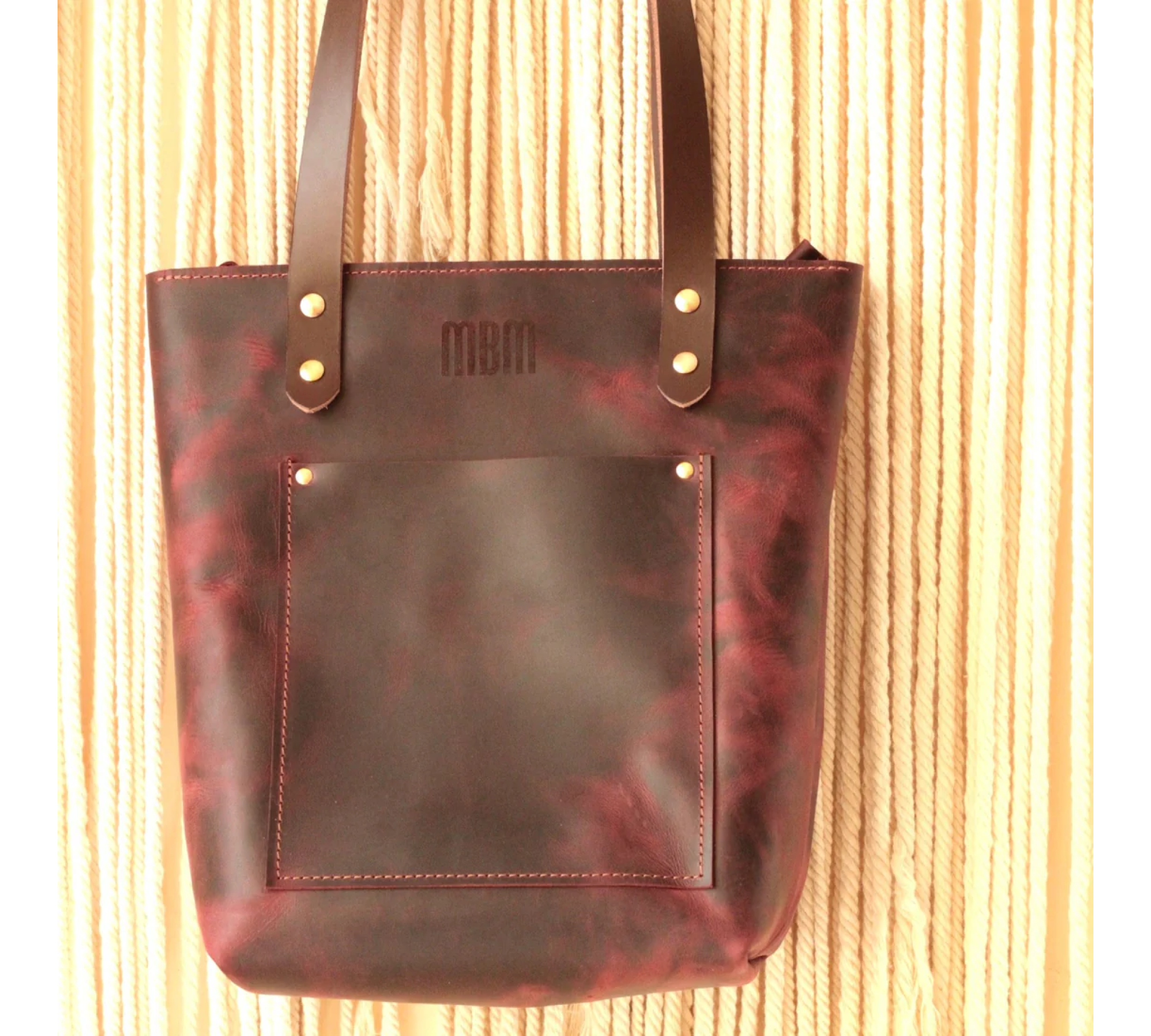 Discover the Perfect Leather Bags for Women 