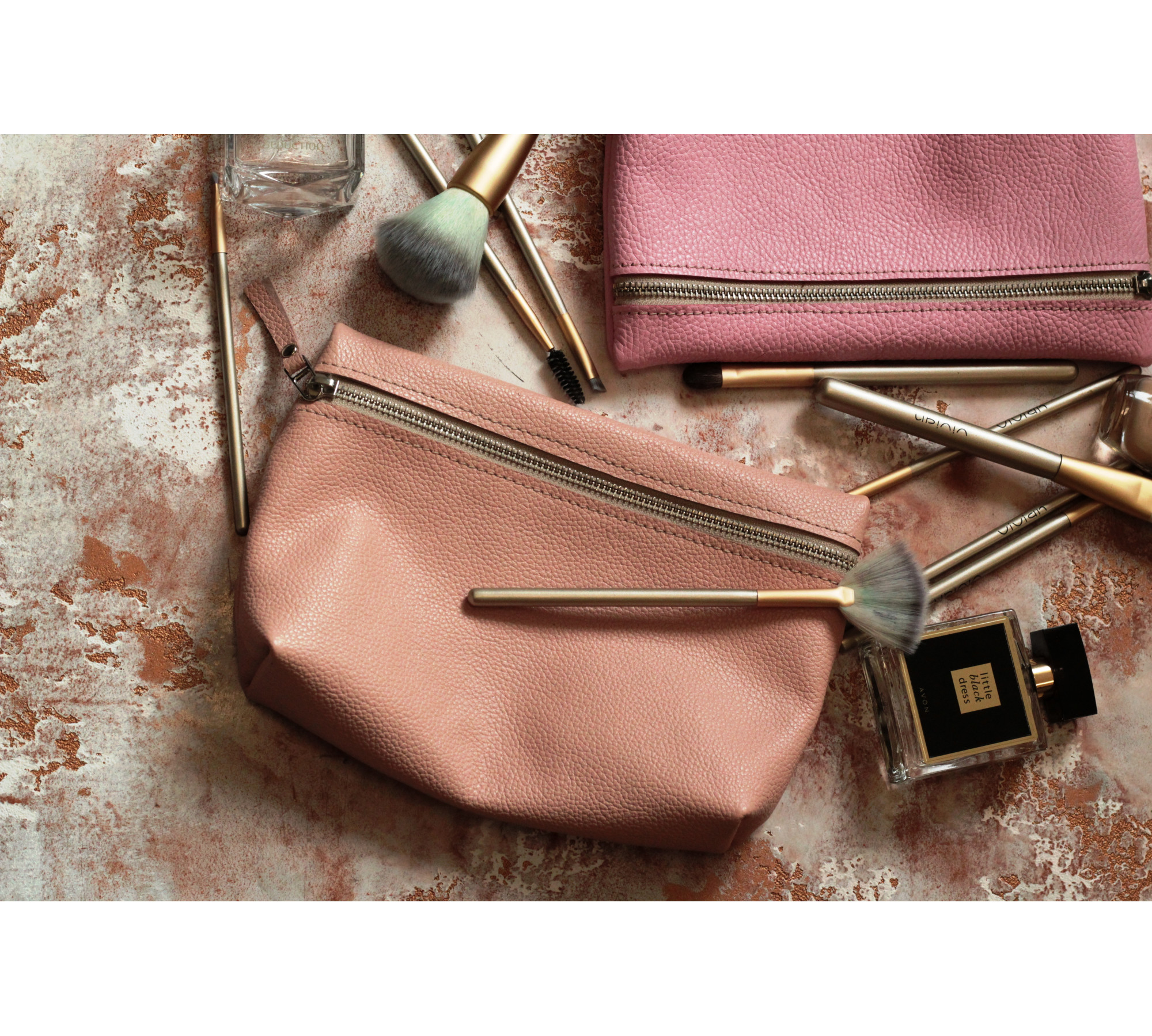 Personalized Leather Makeup Bags for Women
