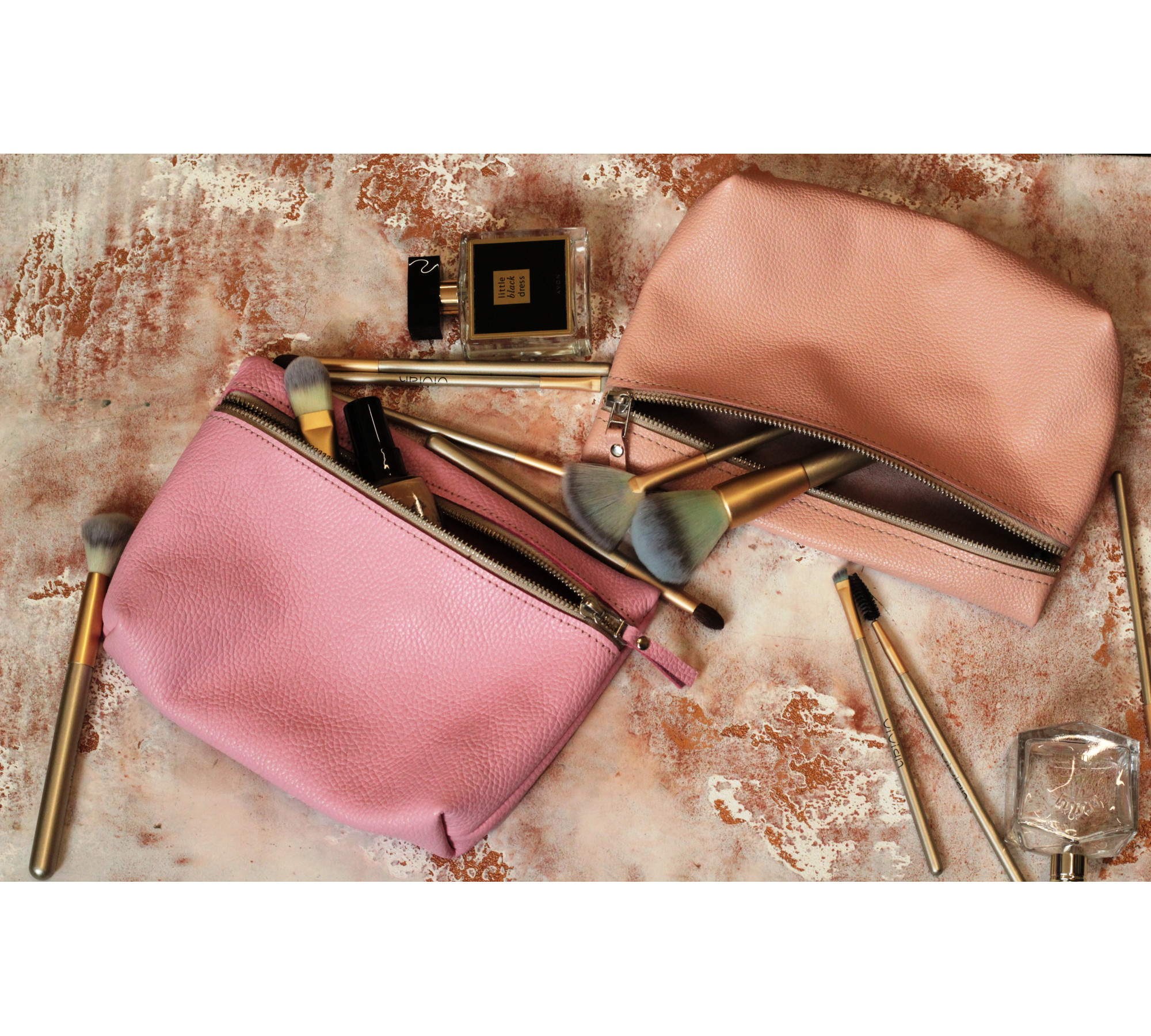Personalized Leather Makeup Bags for Women

