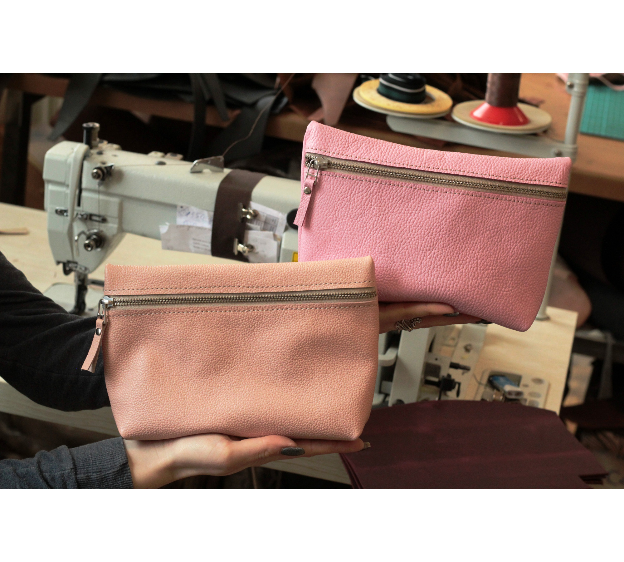 Personalized Leather Makeup Bags for Women
