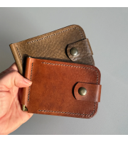 Personalized Men’s Wallet with Magnetic Clip – Style and Functionality