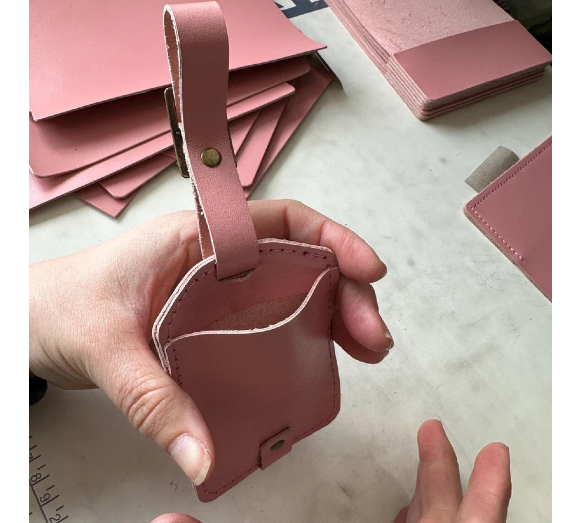 Personalized Leather Luggage Tag – Travel in Style and Safety