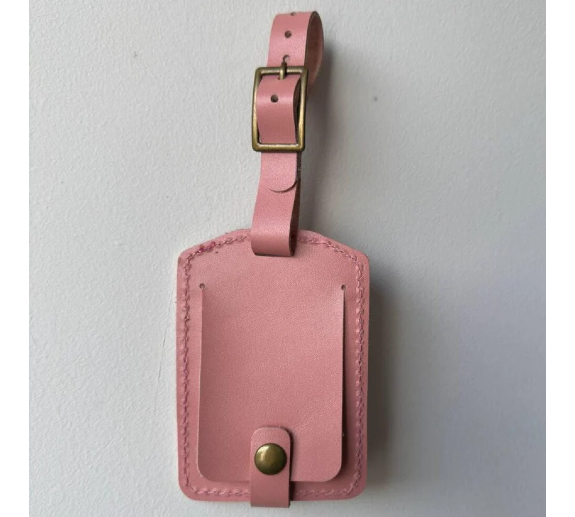 Personalized Leather Luggage Tag – Travel in Style and Safety