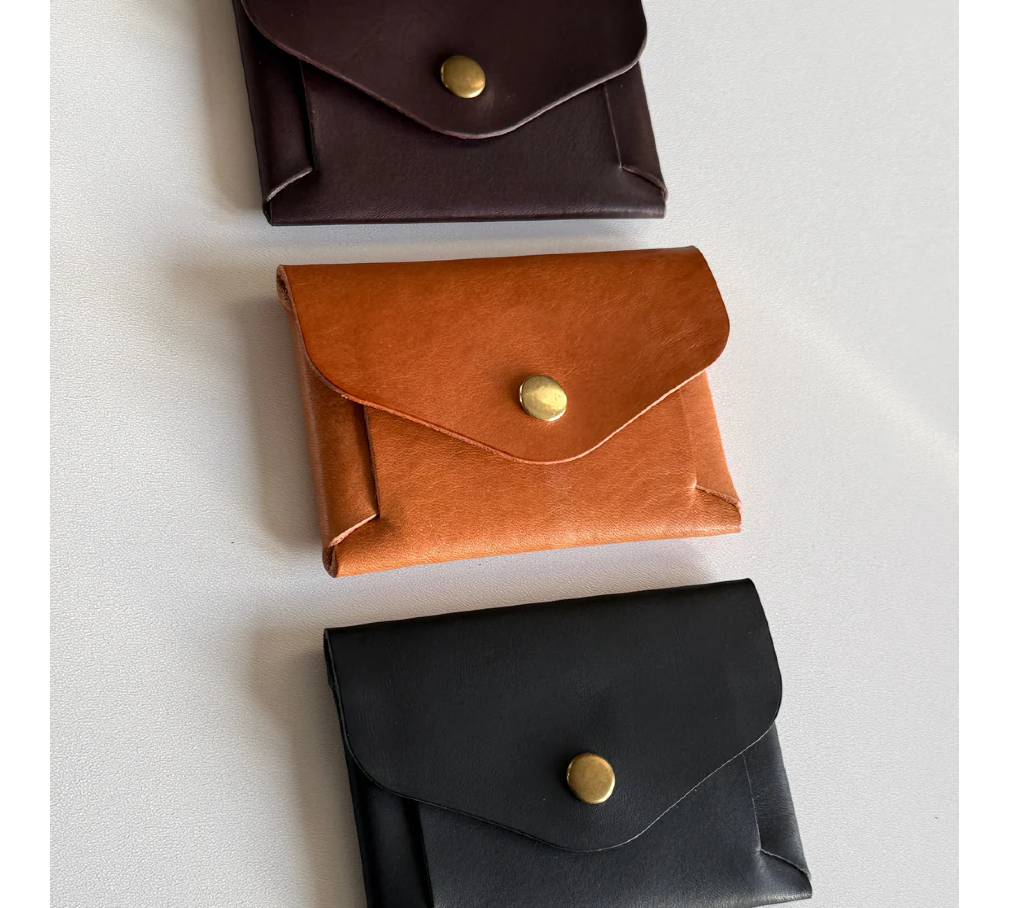 Minimalist Leather Card Holder – Forget Bulky Wallets