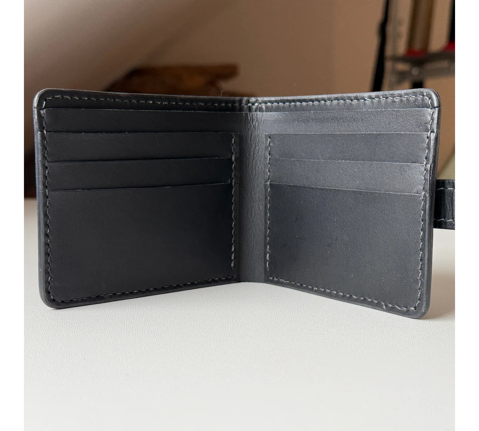 Hand-Stitched Leather Men’s Bifold Wallet with Personalization